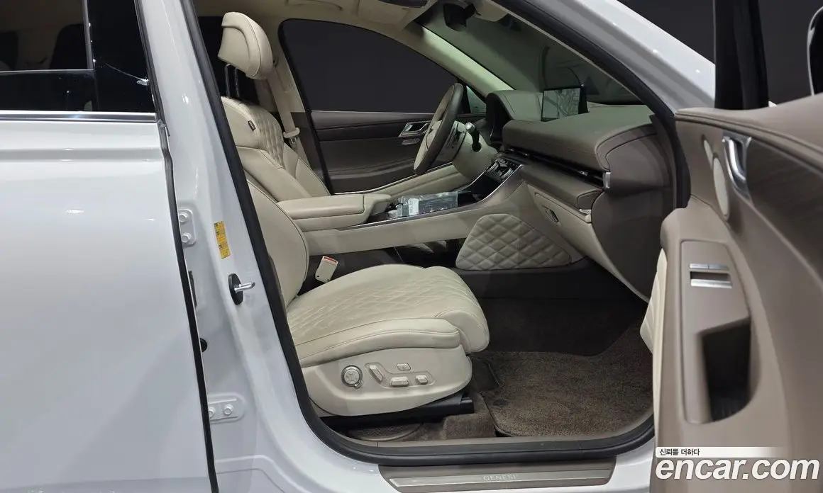 Genesis GV80 2023 3.5 автомат (гидро), фото 16 Genesis GV80 2023 3.5 автомат (гидро), фото 16