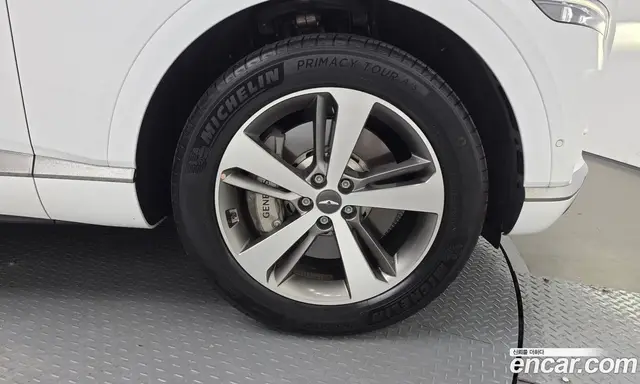 Genesis GV80 2023 2.5 автомат (гидро), миниатюра 7