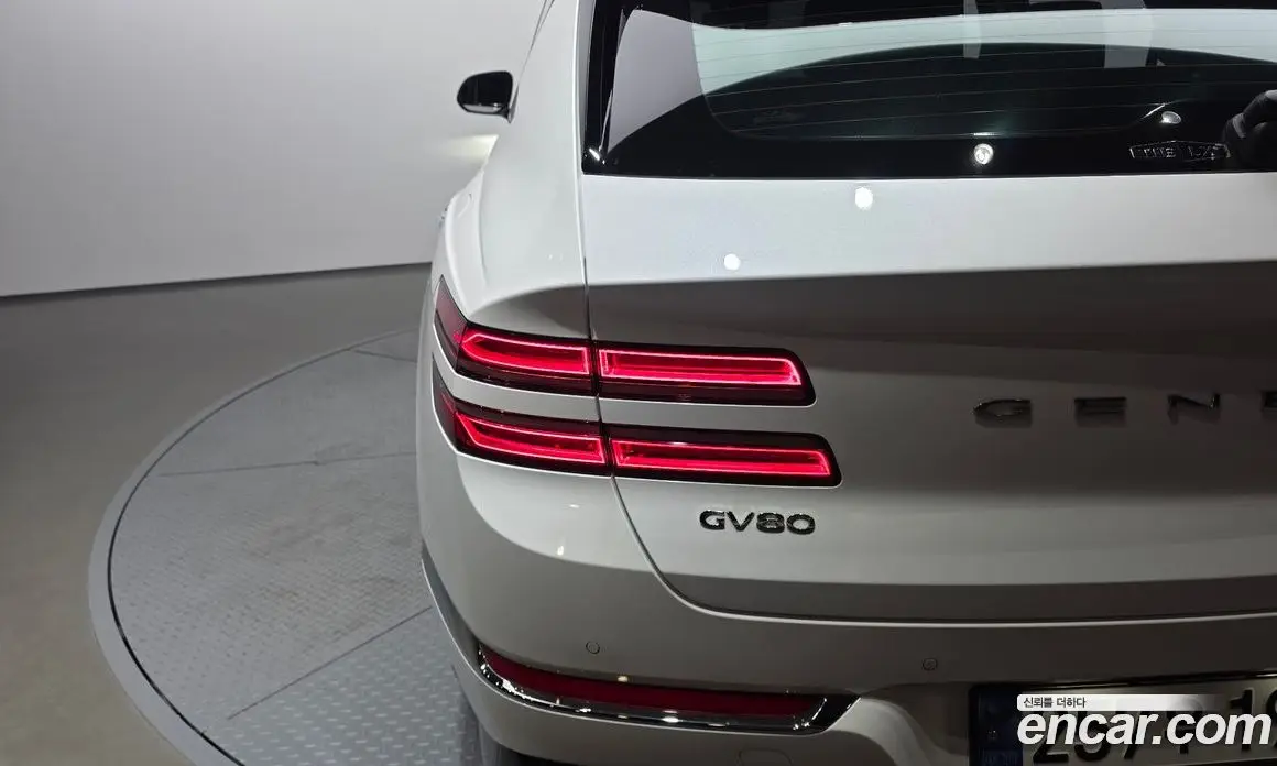 Genesis GV80 2023 2.5 автомат (гидро), фото 9