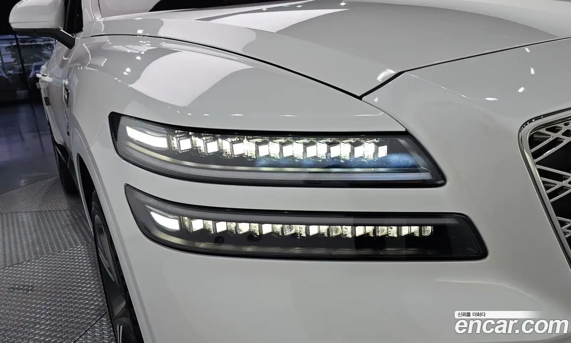 Genesis GV80 2023 3.5 автомат (гидро), фото 8