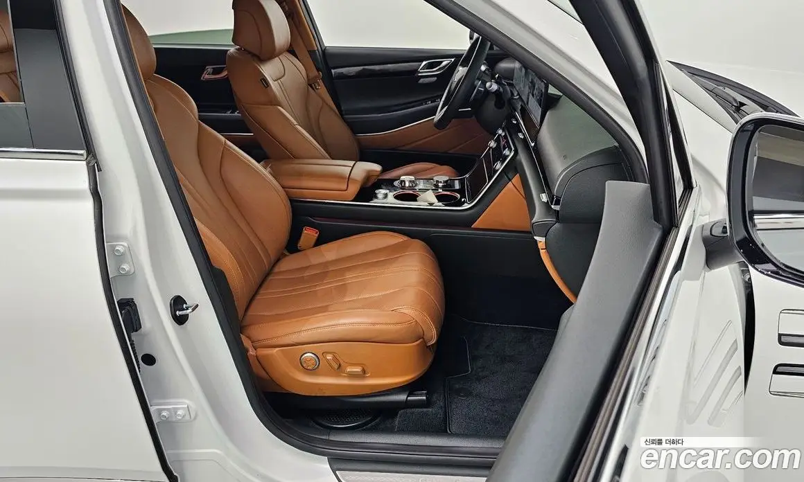 Genesis GV80 2024 2.5 автомат (гидро), фото 13