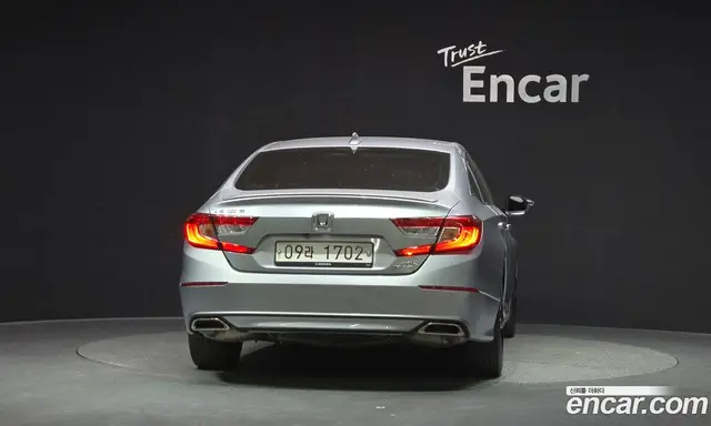 Honda Accord 2018 2.0 автомат (гидро), миниатюра 4
