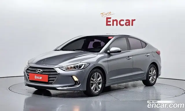 Hyundai Avante, 2015, 48 970 км