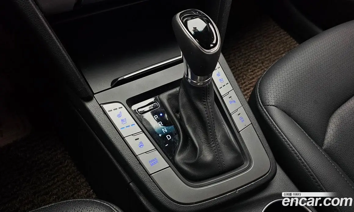 Hyundai Avante 2015 1.6 автомат (гидро), фото 12
