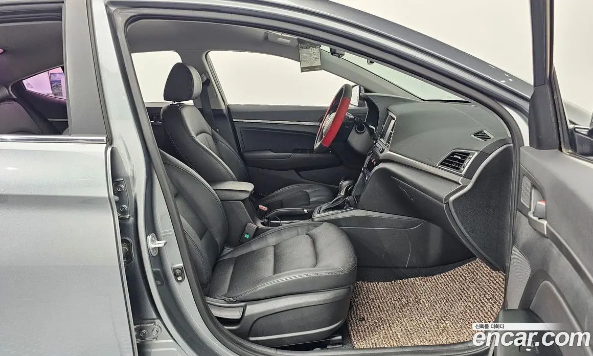Hyundai Avante 2015 1.6 автомат (гидро), фото 17