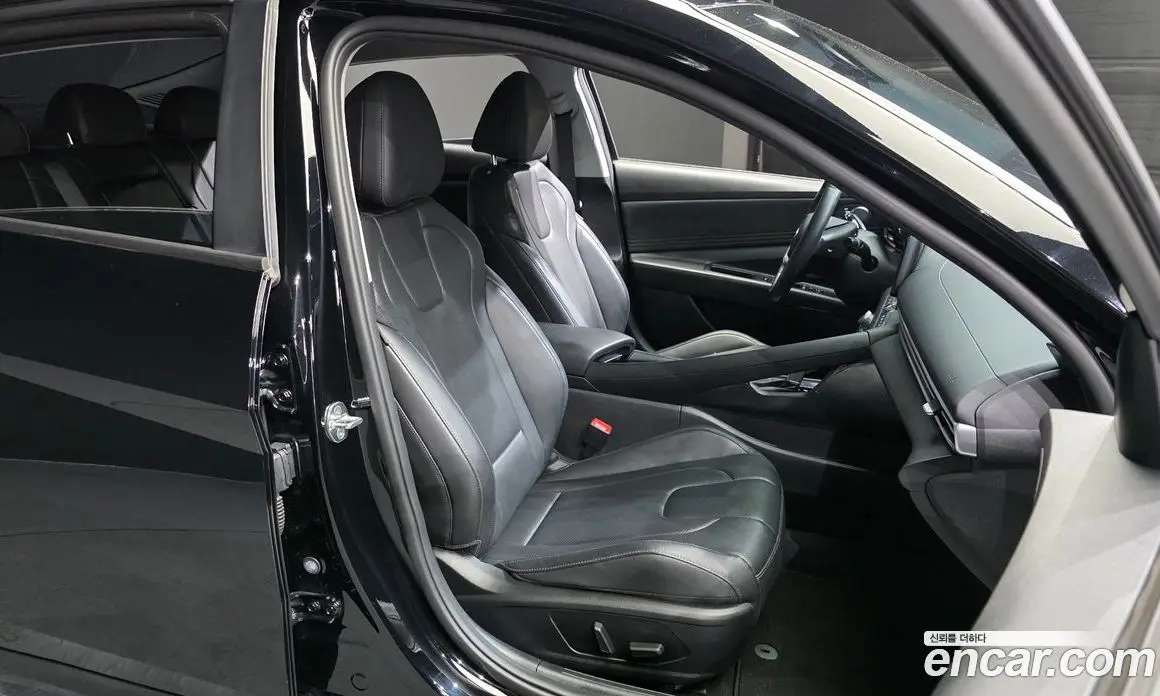 Hyundai Avante 2022 1.6 автомат (гидро), фото 16 Hyundai Avante 2022 1.6 автомат (гидро), фото 16