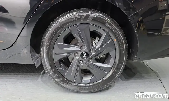 Hyundai Avante 2022 1.6 автомат (гидро), миниатюра 7 Hyundai Avante 2022 1.6 автомат (гидро), миниатюра 7