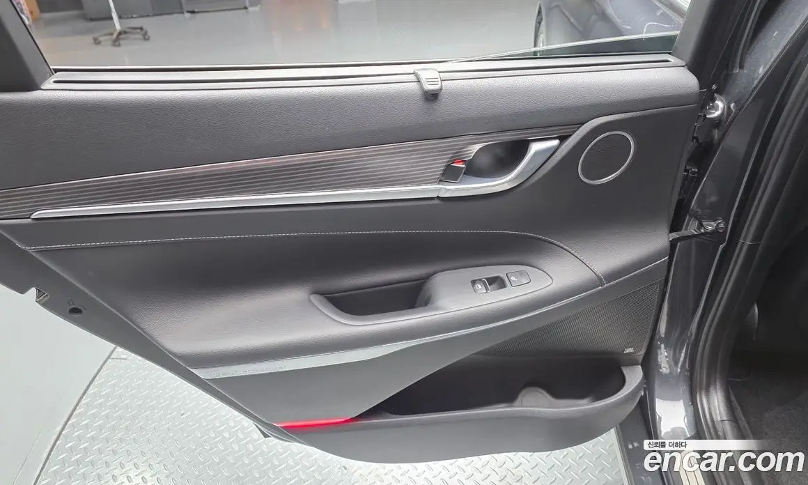 Hyundai Grandeur 2018 3.0 автомат (гидро), фото 15