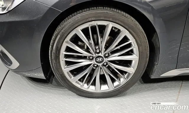 Hyundai Grandeur 2018 3.0 автомат (гидро), миниатюра 5