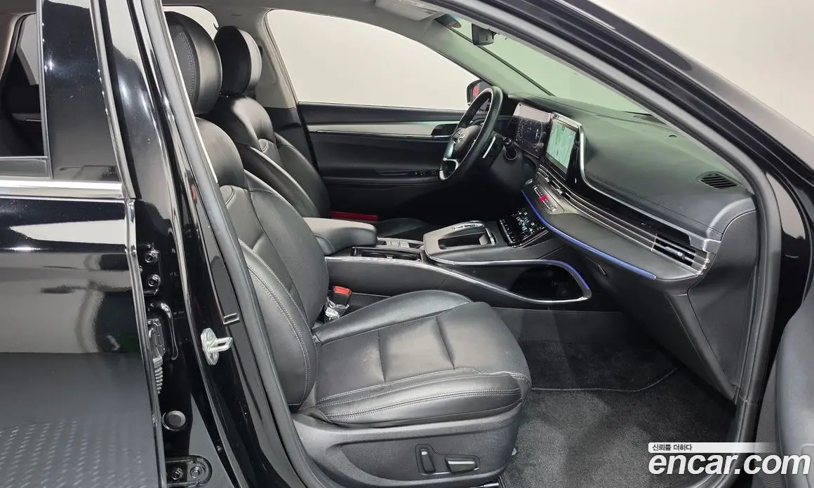 Hyundai Grandeur 2022 2.5 автомат (гидро), фото 16