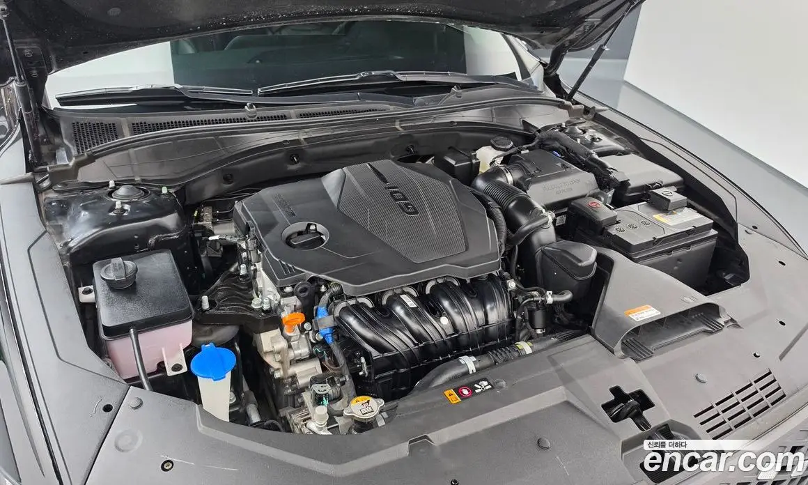 Hyundai Grandeur 2022 2.5 автомат (гидро), фото 6