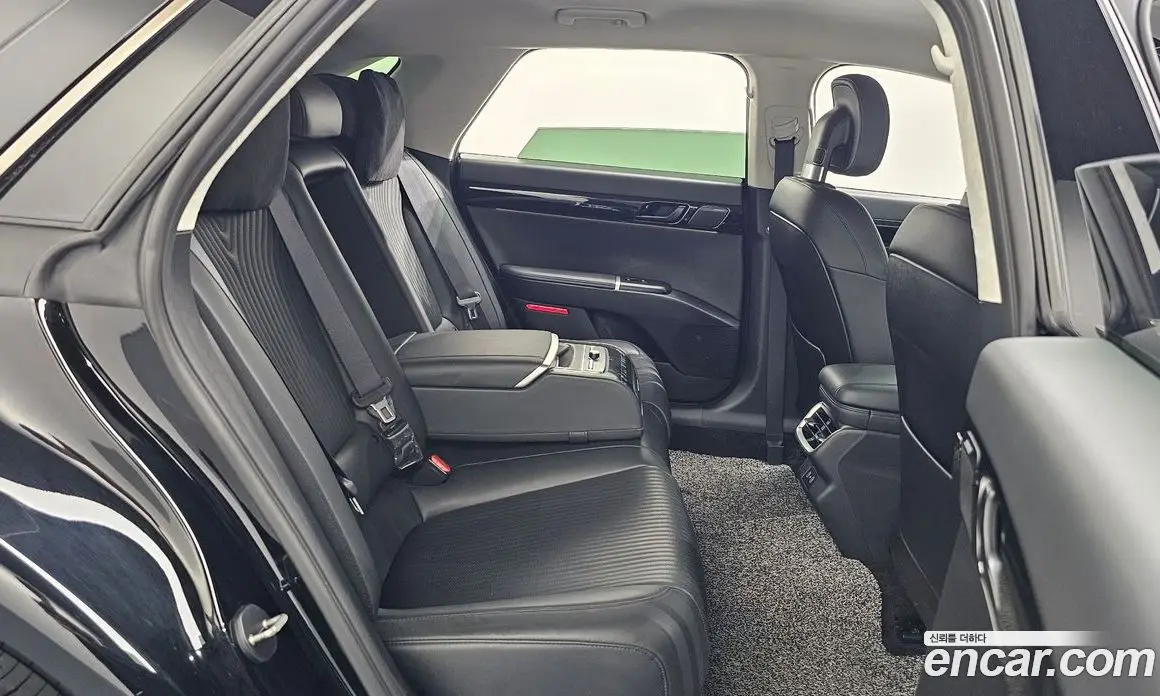 Hyundai Grandeur 2023 3.5 автомат (гидро), фото 17
