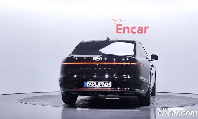 Hyundai Grandeur 2023 3.5 автомат (гидро), миниатюра 4
