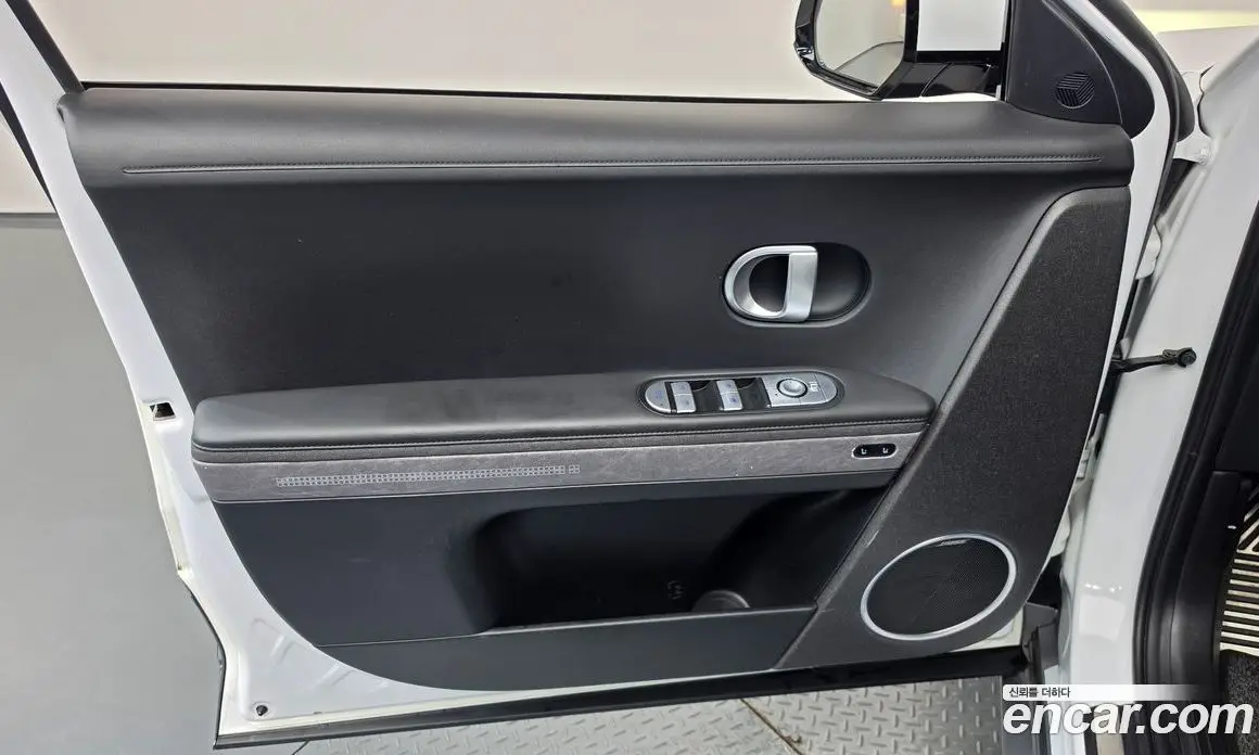 Hyundai Ioniq 5 2023 0.1 автомат (гидро), фото 14