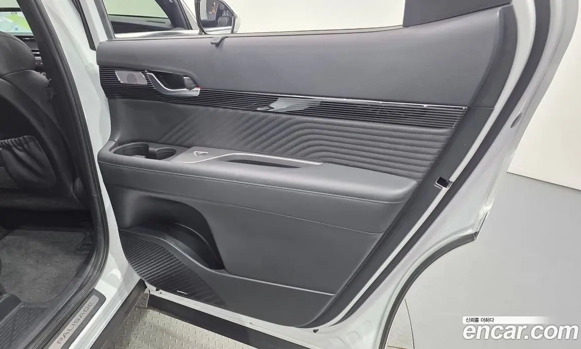 Hyundai Palisade 2023 3.8 автомат (гидро), фото 15