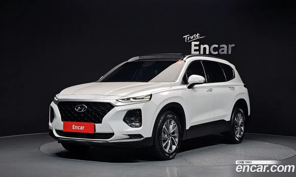 Hyundai Santa Fe 2018 2.0 автомат (гидро), фото 1 Hyundai Santa Fe 2018 2.0 автомат (гидро), фото 1