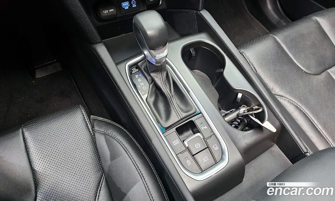 Hyundai Santa Fe 2018 2.0 автомат (гидро), фото 12 Hyundai Santa Fe 2018 2.0 автомат (гидро), фото 12