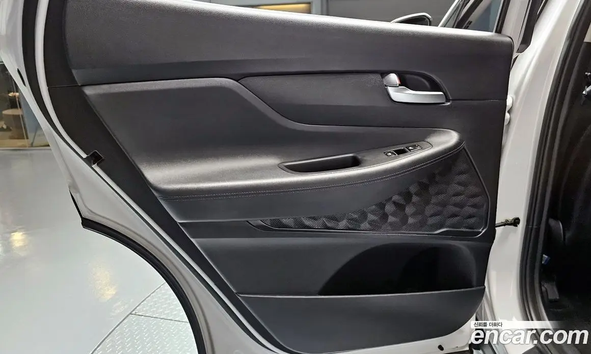 Hyundai Santa Fe 2018 2.0 автомат (гидро), фото 15 Hyundai Santa Fe 2018 2.0 автомат (гидро), фото 15