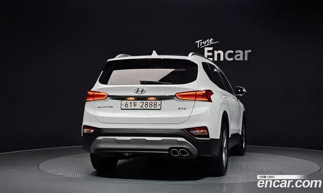 Hyundai Santa Fe 2018 2.0 автомат (гидро), миниатюра 4 Hyundai Santa Fe 2018 2.0 автомат (гидро), миниатюра 4