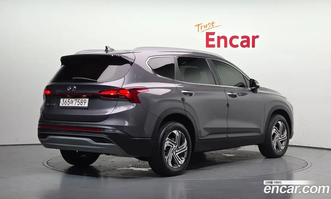 Hyundai Santa Fe 2022 2.2 автомат (гидро), фото 2 Hyundai Santa Fe 2022 2.2 автомат (гидро), фото 2