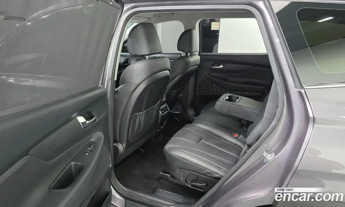 Hyundai Santa Fe 2022 2.2 автомат (гидро), фото 17 Hyundai Santa Fe 2022 2.2 автомат (гидро), фото 17