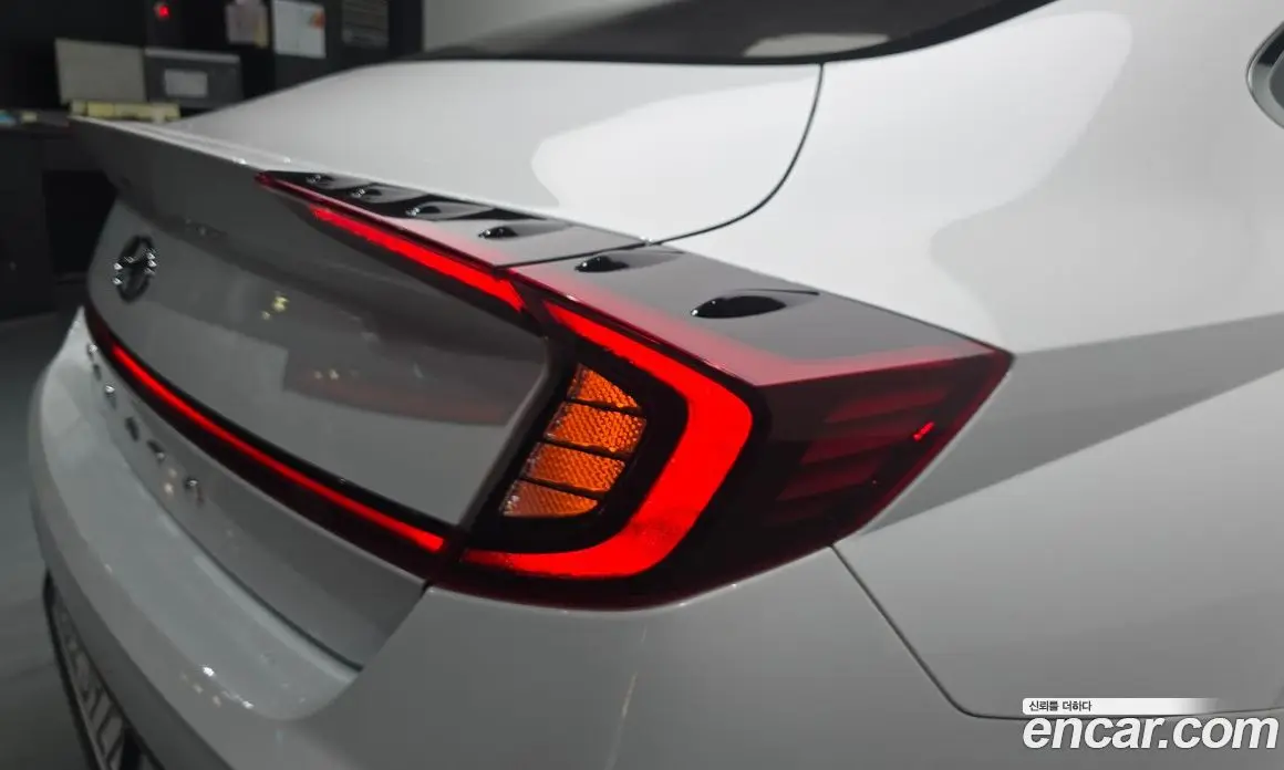 Hyundai Sonata 2019 2.0 автомат (гидро), фото 8