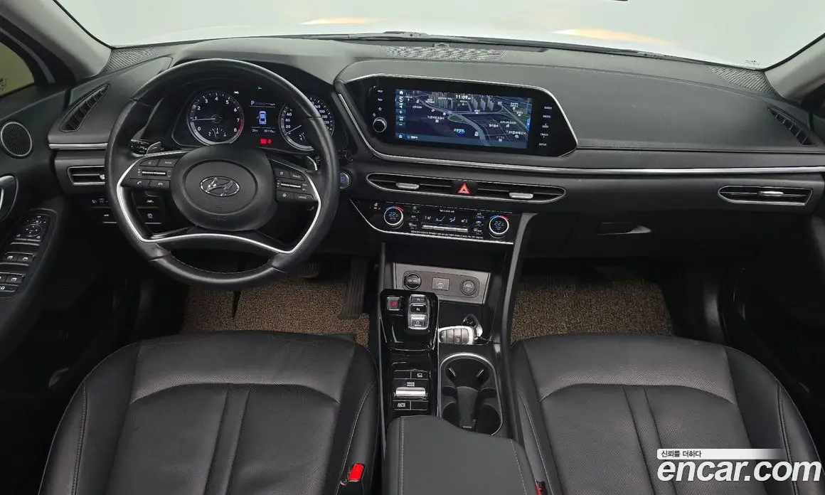 Hyundai Sonata 2019 2.0 автомат (гидро), фото 9