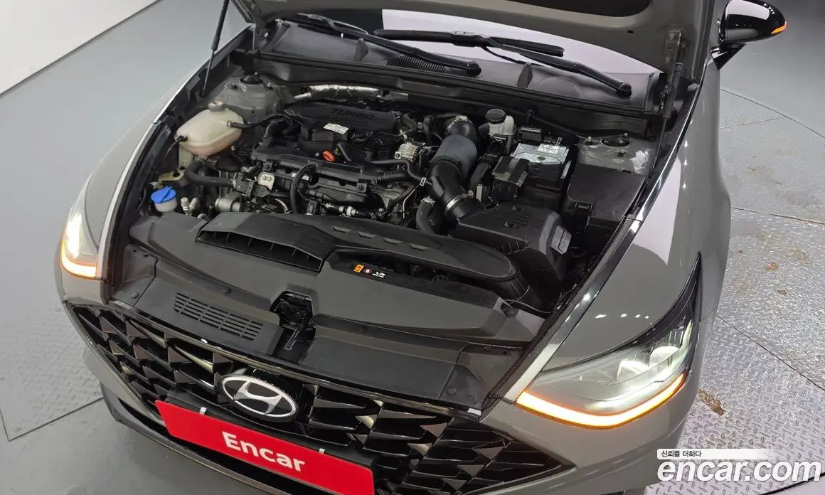 Hyundai Sonata 2022 1.6 автомат (гидро), фото 6