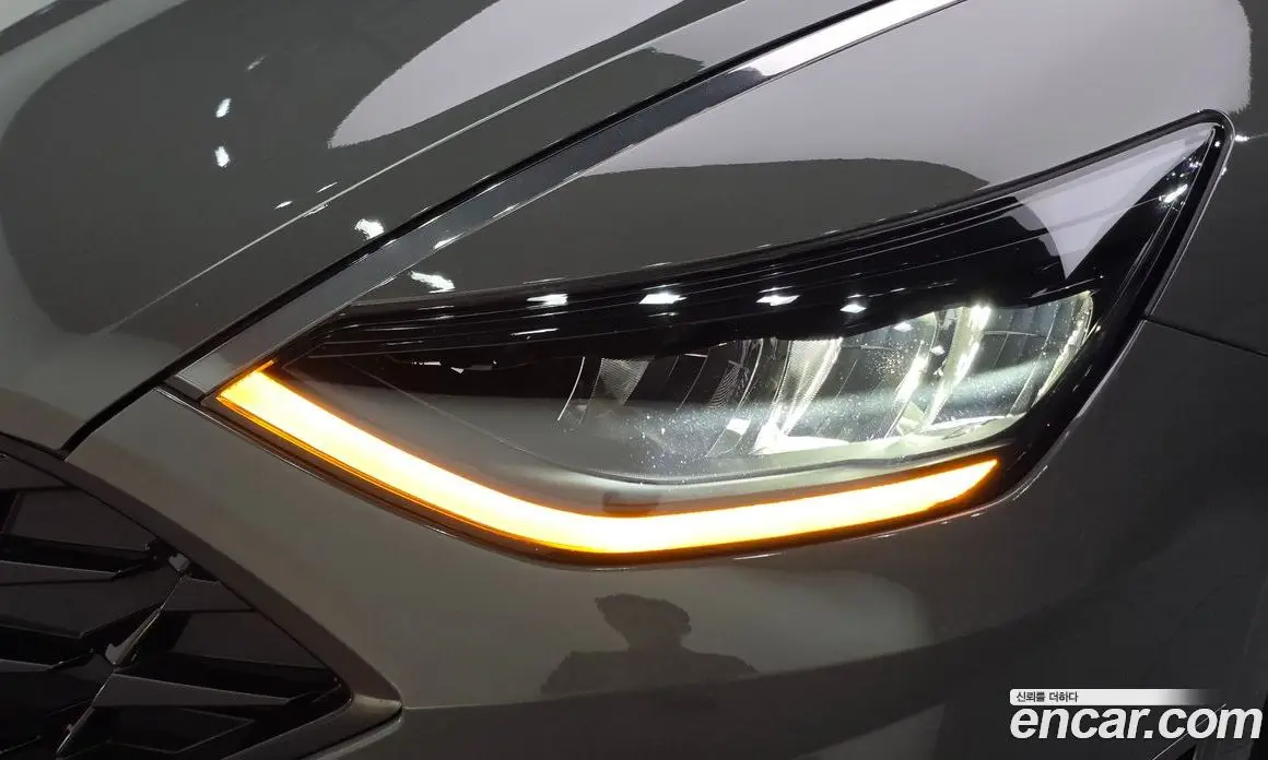 Hyundai Sonata 2022 1.6 автомат (гидро), фото 8