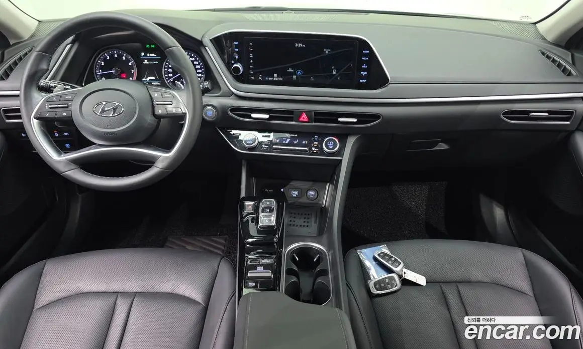 Hyundai Sonata 2022 1.6 автомат (гидро), фото 10