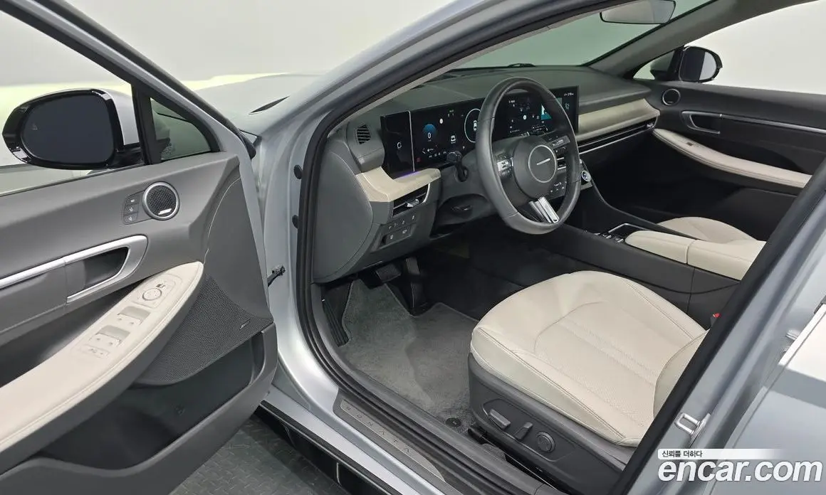 Hyundai Sonata 2023 2.0 автомат (гидро), фото 12 Hyundai Sonata 2023 2.0 автомат (гидро), фото 12