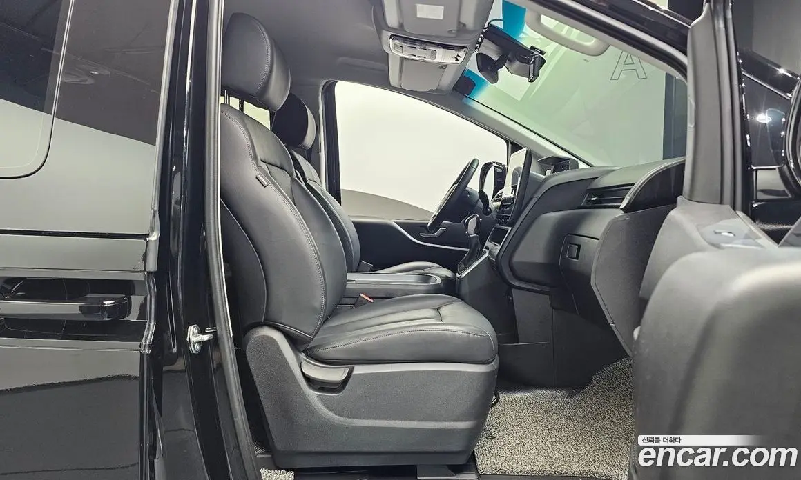 Hyundai Staria 2025 2.2 автомат (гидро), фото 15 Hyundai Staria 2025 2.2 автомат (гидро), фото 15