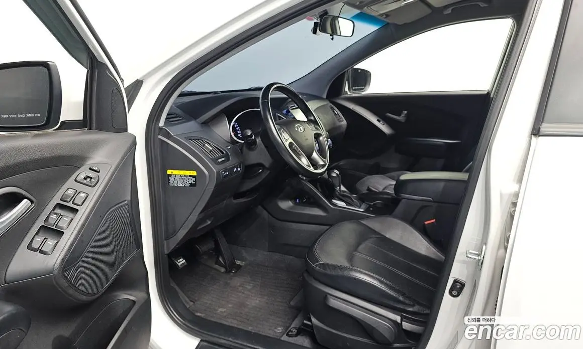 Hyundai Tucson 2013 2.0 автомат (гидро), фото 12