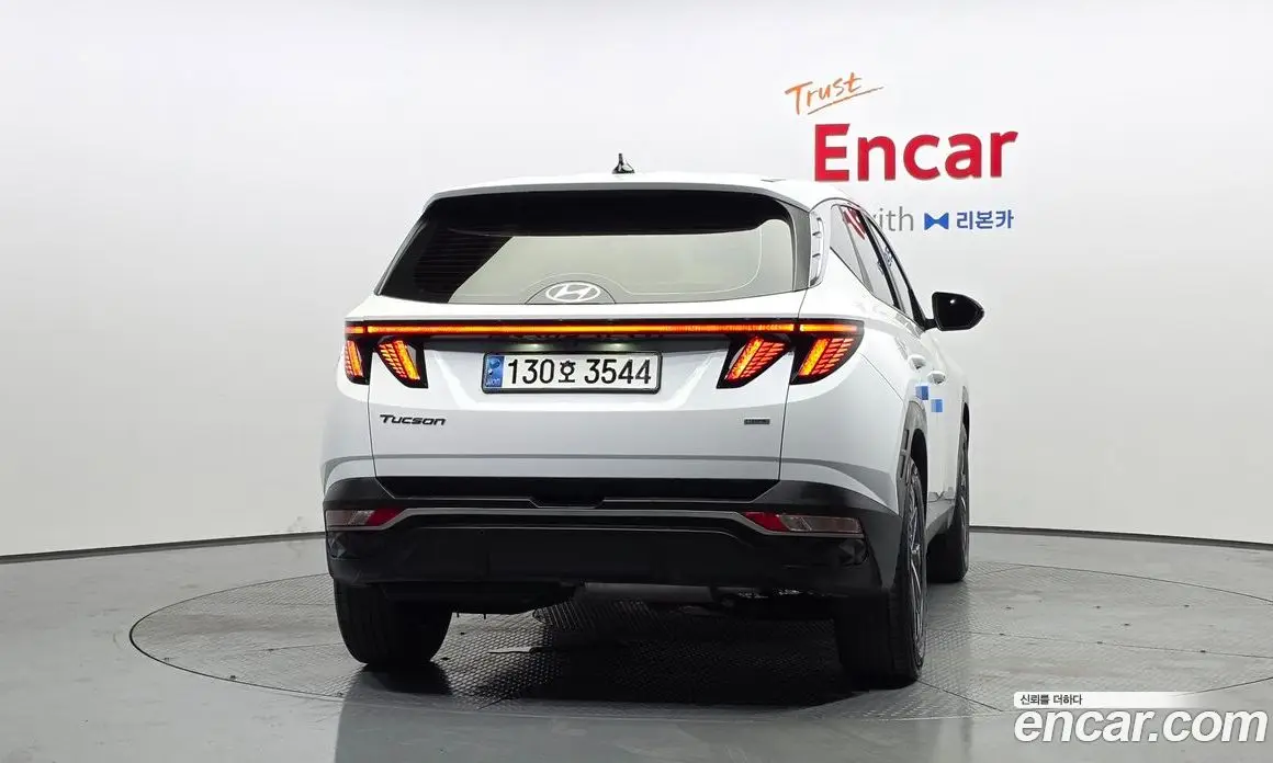 Hyundai Tucson 2023 2.0 автомат (гидро), фото 4