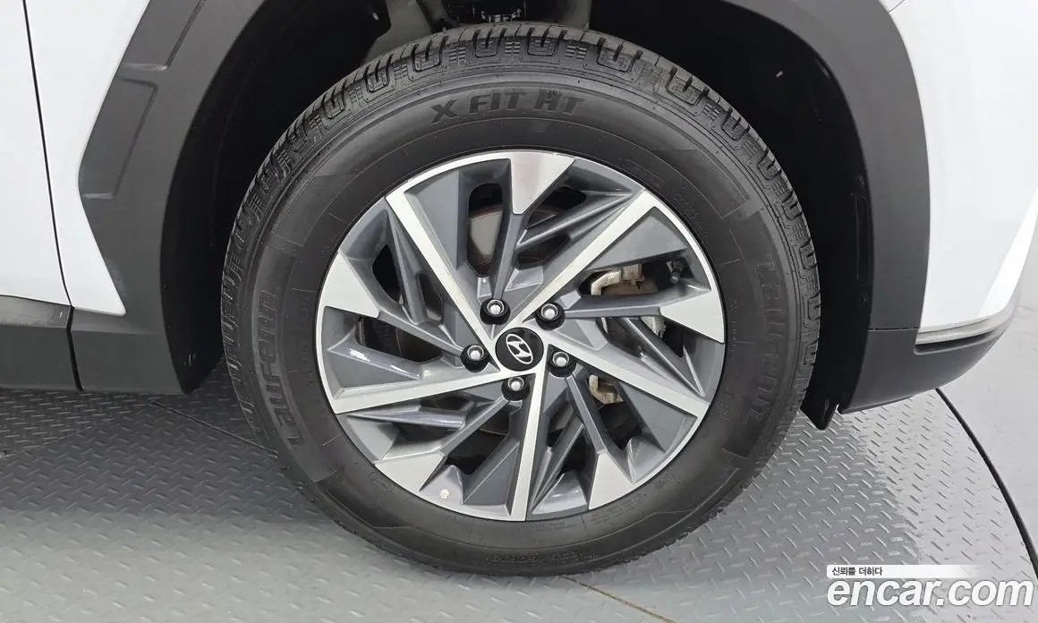 Hyundai Tucson 2023 2.0 автомат (гидро), фото 7