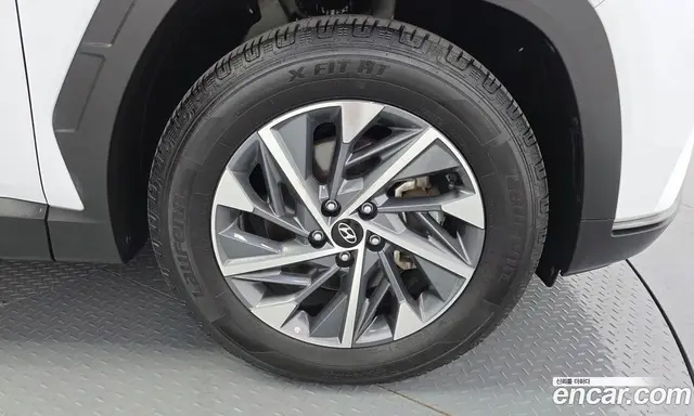 Hyundai Tucson 2023 2.0 автомат (гидро), миниатюра 7