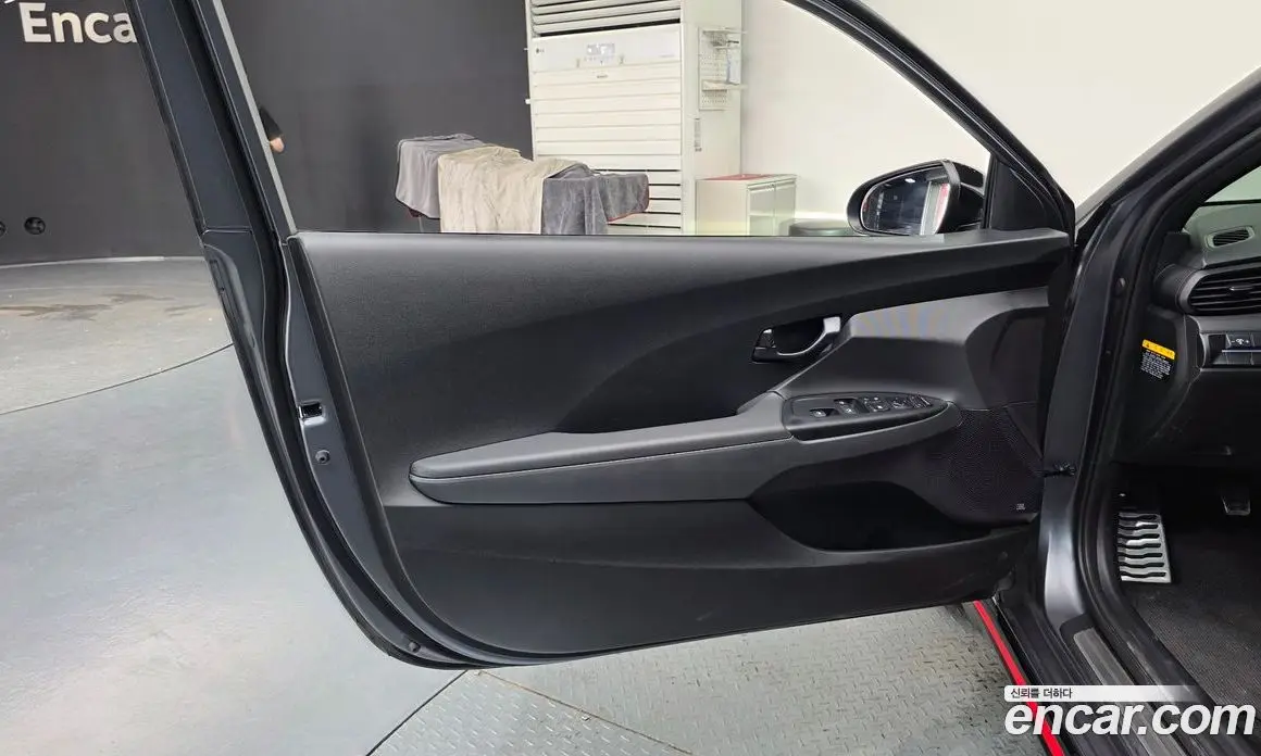 Hyundai Veloster 2019 2.0 механика, фото 14 Hyundai Veloster 2019 2.0 механика, фото 14