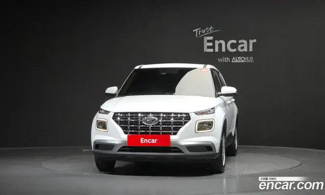 Hyundai Venue 2021 1.6 автомат (гидро), миниатюра 3 Hyundai Venue 2021 1.6 автомат (гидро), миниатюра 3