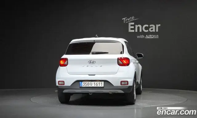 Hyundai Venue 2021 1.6 автомат (гидро), миниатюра 4 Hyundai Venue 2021 1.6 автомат (гидро), миниатюра 4