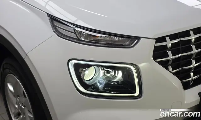 Hyundai Venue 2021 1.6 автомат (гидро), миниатюра 8 Hyundai Venue 2021 1.6 автомат (гидро), миниатюра 8