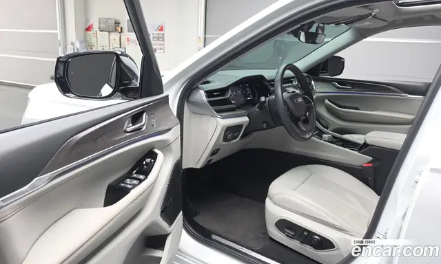 Jeep Cherokee 2022 3.6 автомат (гидро), миниатюра 10 Jeep Cherokee 2022 3.6 автомат (гидро), миниатюра 10