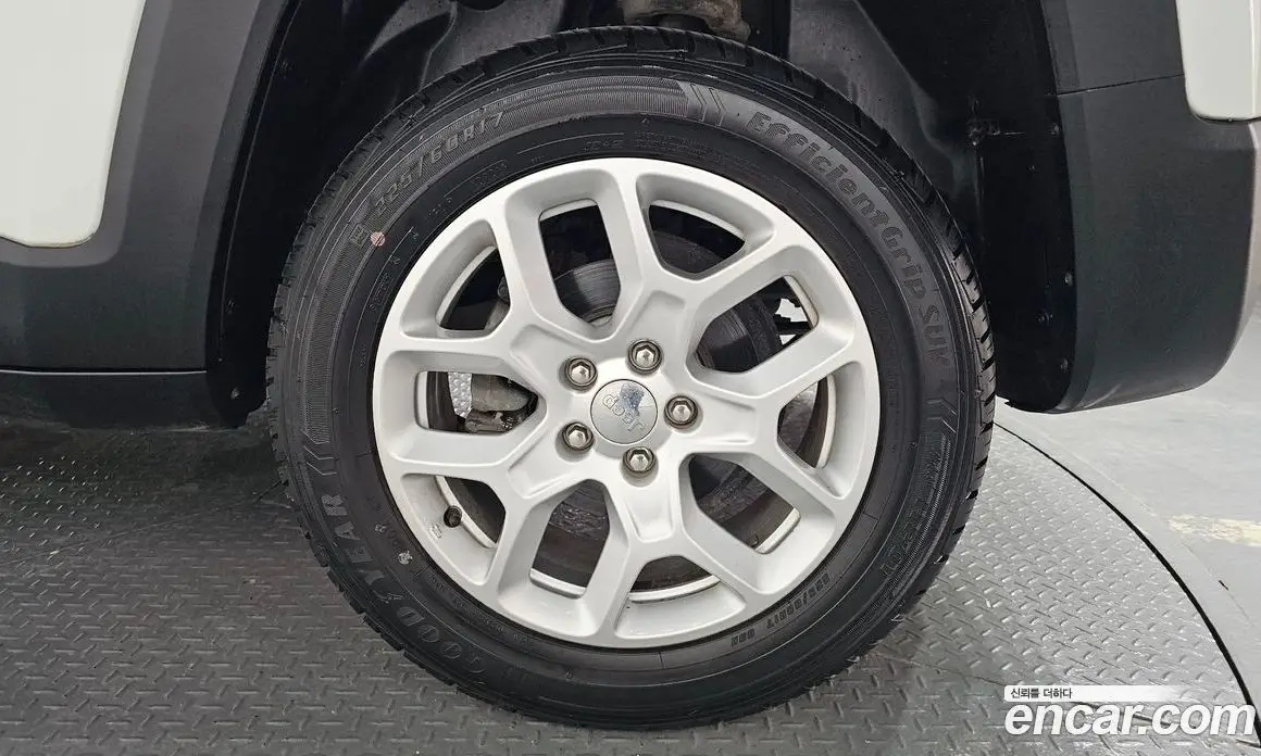 Jeep Renegade 2016 2.0 автомат (гидро), фото 6 Jeep Renegade 2016 2.0 автомат (гидро), фото 6