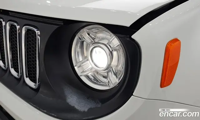 Jeep Renegade 2016 2.0 автомат (гидро), миниатюра 7 Jeep Renegade 2016 2.0 автомат (гидро), миниатюра 7