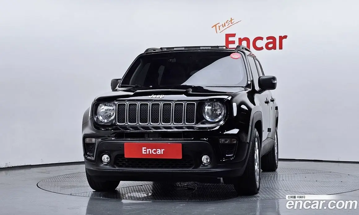 Jeep Renegade 2022 1.3 автомат (гидро), фото 3 Jeep Renegade 2022 1.3 автомат (гидро), фото 3