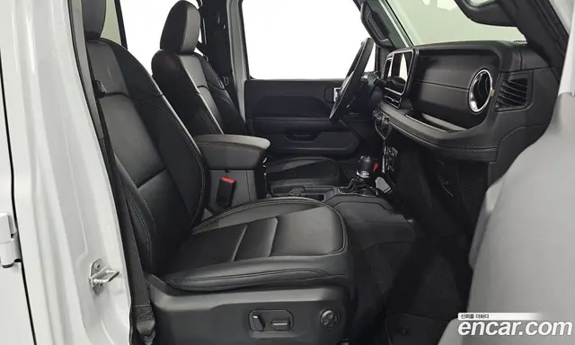 Jeep Wrangler 2024 2.0 автомат (гидро), миниатюра 12
