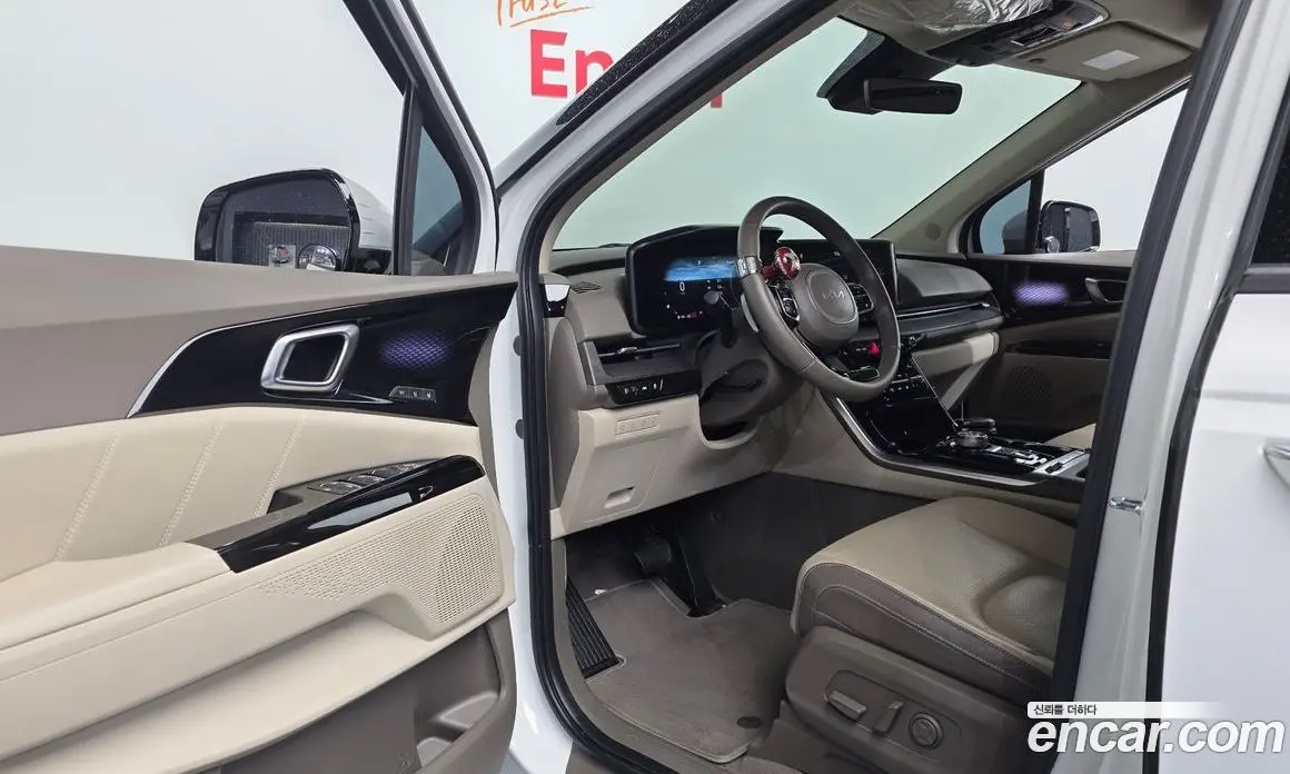 Kia Carnival 2023 2.2 автомат (гидро), фото 13