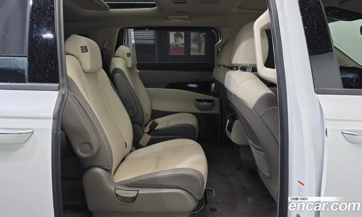 Kia Carnival 2023 2.2 автомат (гидро), фото 18