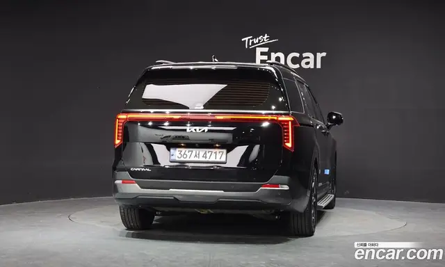 Kia Carnival 2024 2.2 автомат (гидро), миниатюра 4