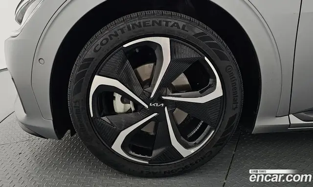 Kia EV6 2021 0.1 автомат (гидро), миниатюра 5 Kia EV6 2021 0.1 автомат (гидро), миниатюра 5