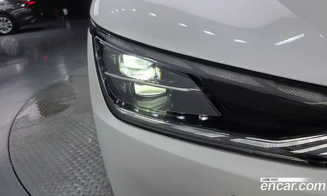 Kia EV6 2023 0.1 автомат (гидро), миниатюра 8 Kia EV6 2023 0.1 автомат (гидро), миниатюра 8
